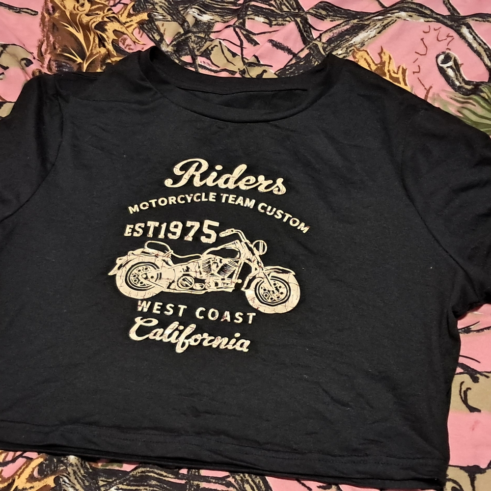 SHEIN Black Motorcycle Graphic Kids T-Shirt